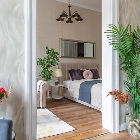 Apartament Luxurious Art Deco In The Heart Of Budapesta