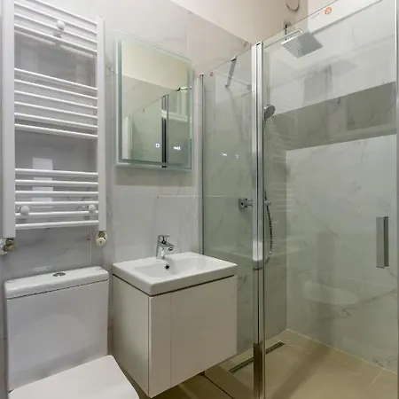 Luxurious Art Deco In The Heart Of